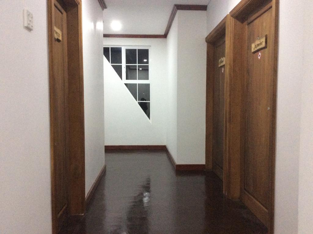 Tealeaf Bed & Breakfast Nuwara Eliya Bagian luar foto