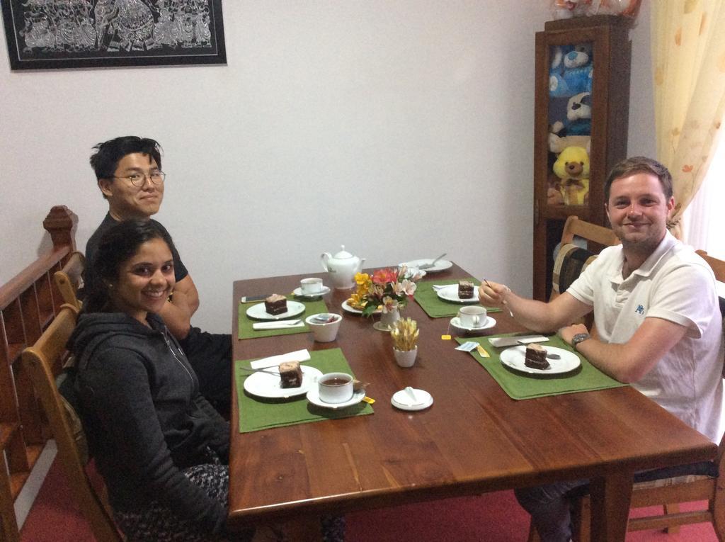 Tealeaf Bed & Breakfast Nuwara Eliya Bagian luar foto